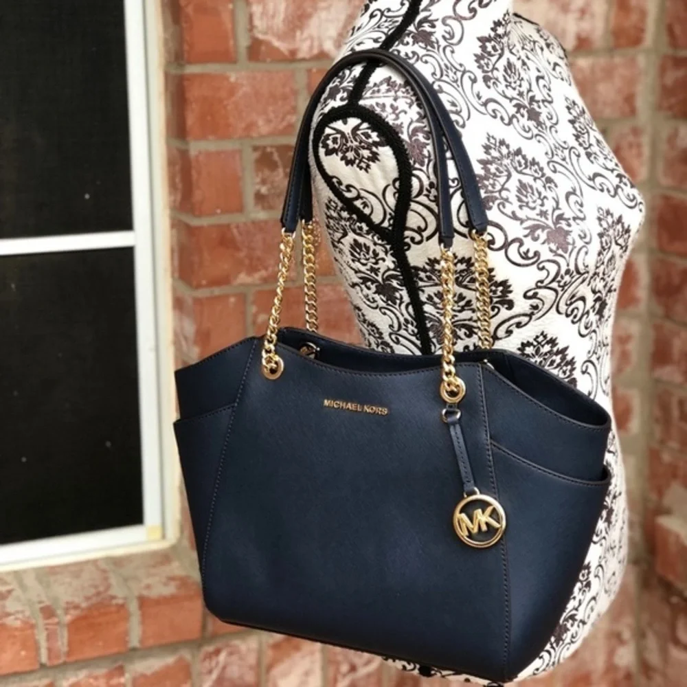 Michael Kors jet set chain shoulder bag navy color